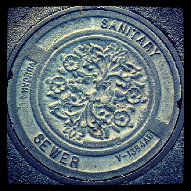 Only one #manhole cover like this in our neighborhood. #squircle